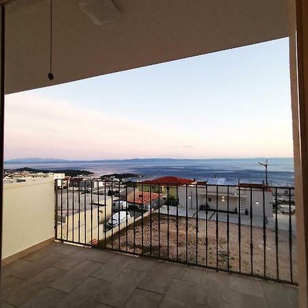Charming studio - apartment Makarska Exterior foto